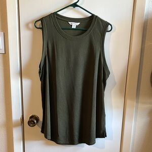 Athleta Women’s Olive Green Sleeveless Tank Top XL